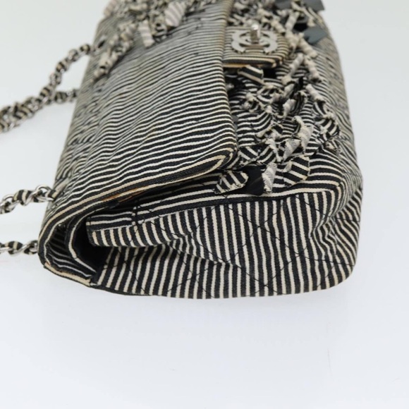 CHANEL Matelasse Turn Lock Chain Hand Bag Canvas Black Silver CC Auth bs16629 - Picture 3 of 4